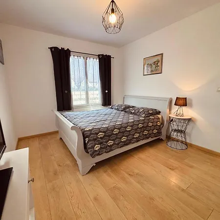 D'hôtes Au Calme Avec Piscine Saint-Vivien (Charente-Maritime)