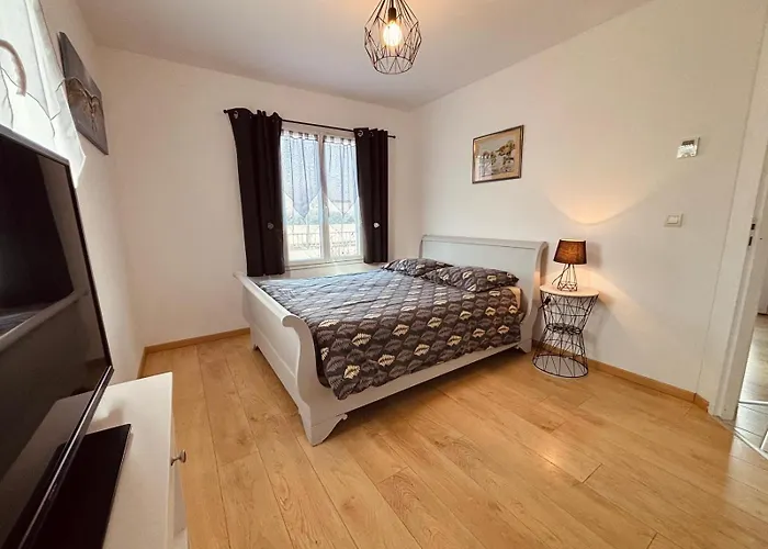 D'hôtes Au Calme Avec Piscine Saint-Vivien (Charente-Maritime)